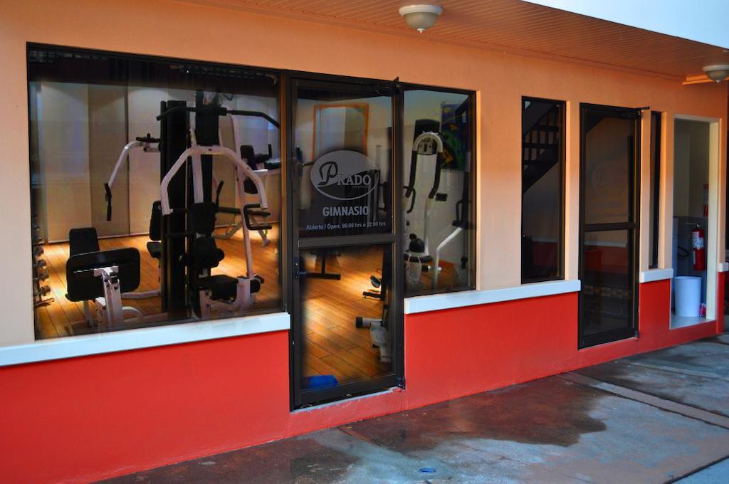 Prado Inn & Suites San José Buitenkant foto