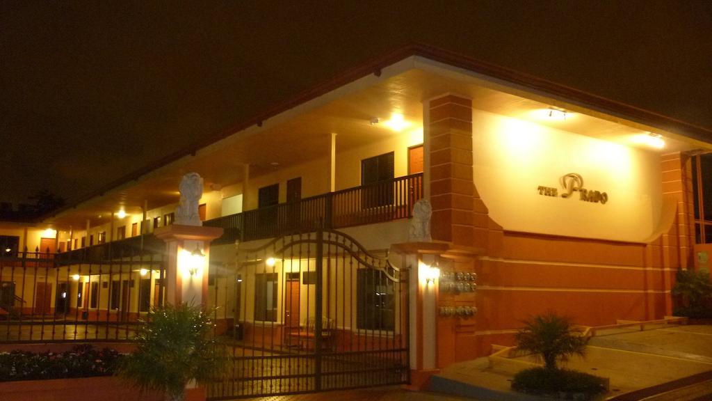 Prado Inn & Suites San José Buitenkant foto