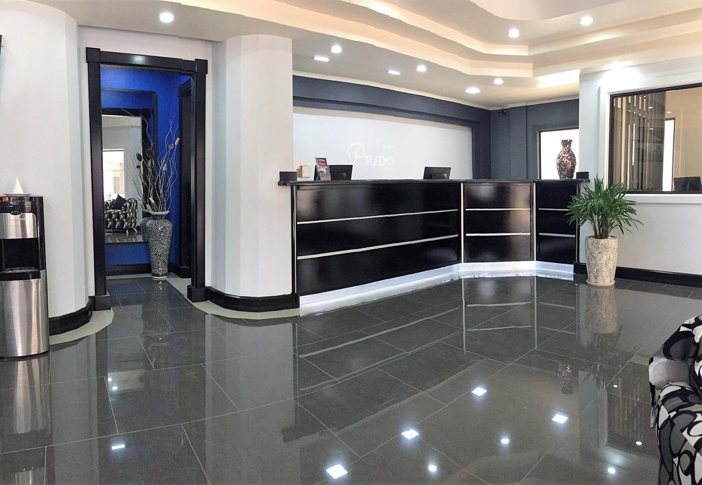 Prado Inn & Suites San José Buitenkant foto