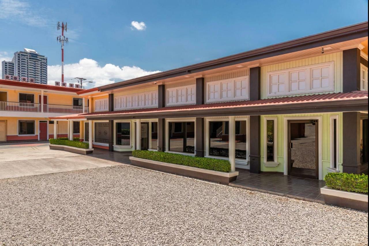 Prado Inn & Suites San José Buitenkant foto